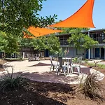 Abode Houston - Norfolk